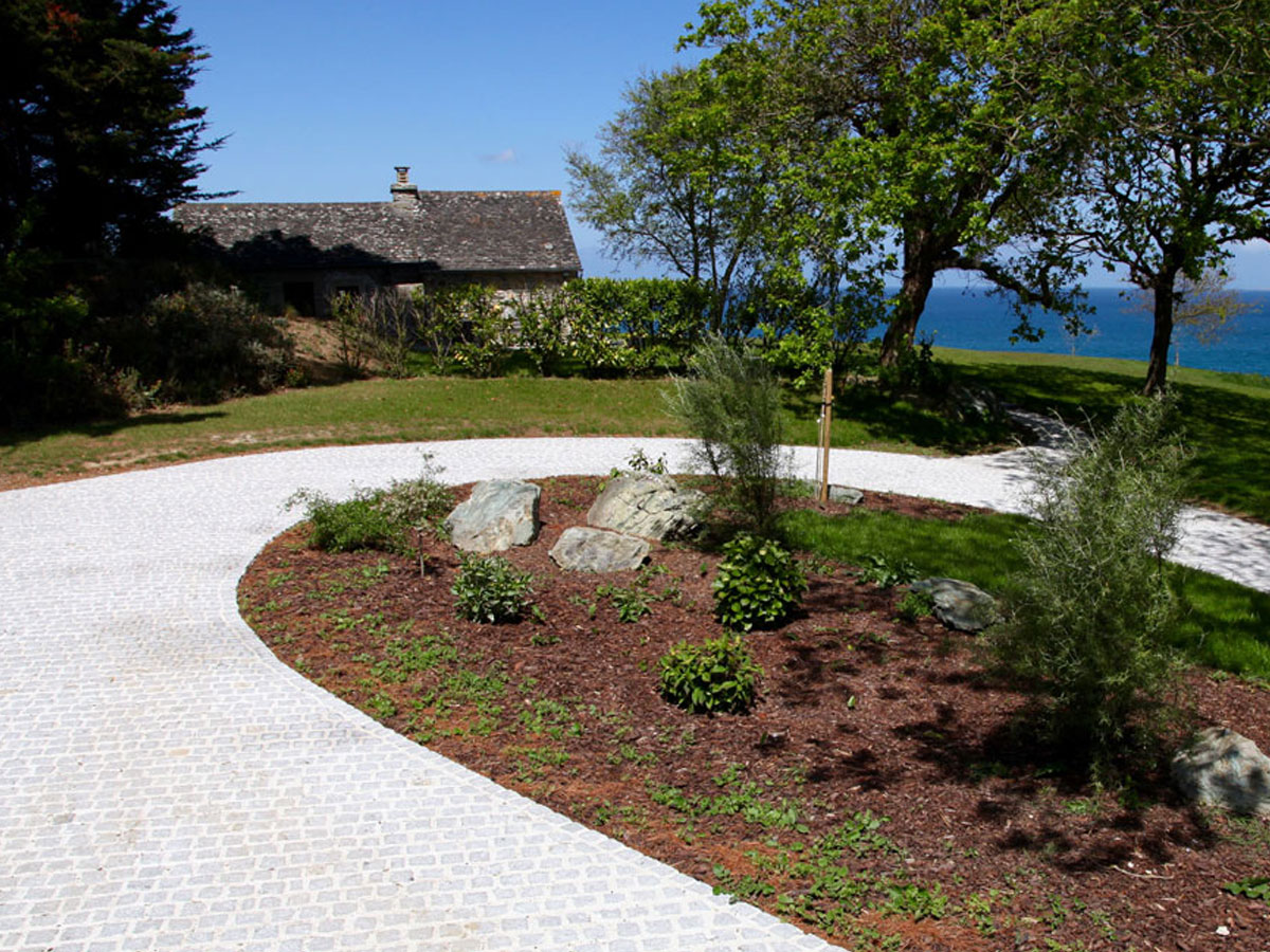 Création d'une allée pour maison en bord de mer